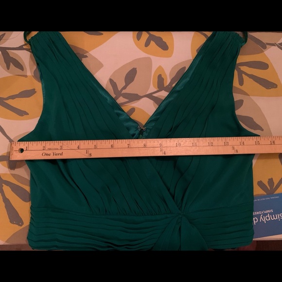 Eliza J Women's Gown, Emerald, size 4 - Picture 5 of 6